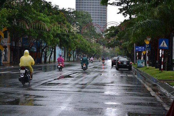 Một góc phố Đà Nẵng yên bình, vừa ráo những cơn mưa