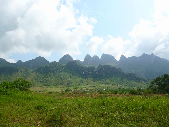 Núi Răng Cưa Quảng Ngãi 