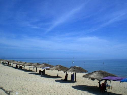 Bãi biển Vinh Thanh