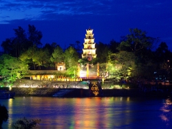 Tour Đà Nẵng Huế Phong Nha Thiên Đường