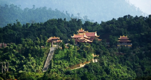 Tour Thiền Viện Trúc Lâm Bạch Mã